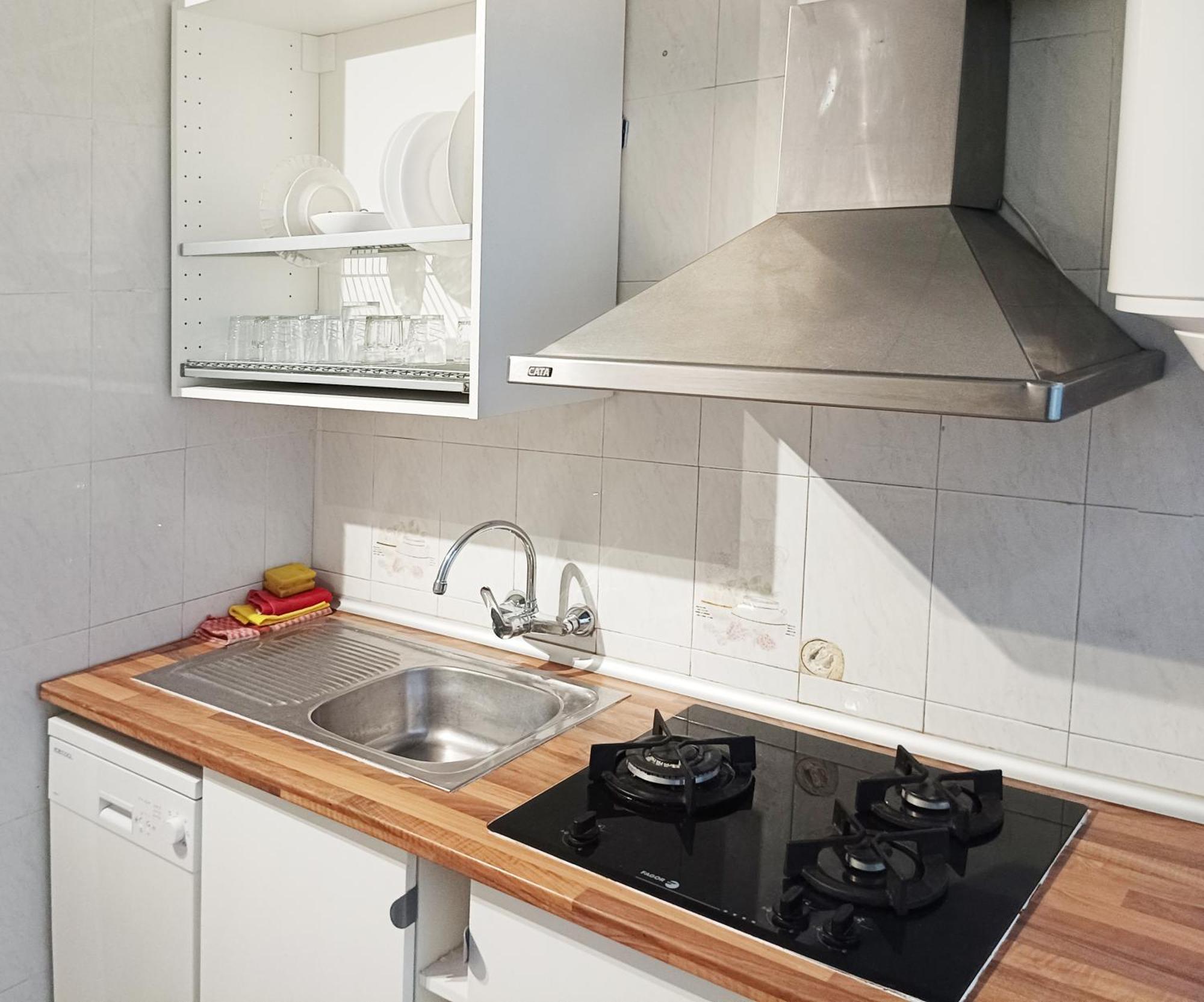 Habitaciones En Apartamento Compartido Delicias Room Cerca Del Mar, Aeropuerto, Ave Y Metro Малага Экстерьер фото
