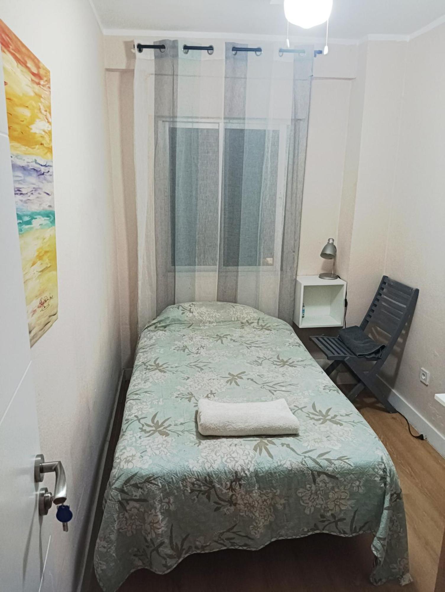 Habitaciones En Apartamento Compartido Delicias Room Cerca Del Mar, Aeropuerto, Ave Y Metro Малага Экстерьер фото